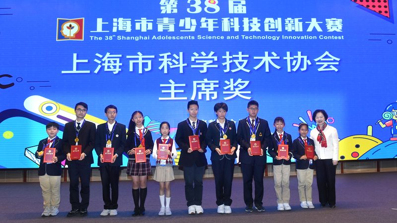 物联网平台：构建智能连接的基石**